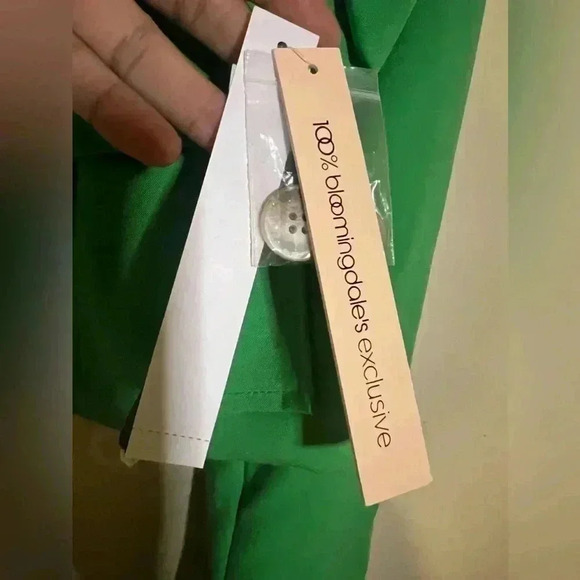 AQUA Women’s Cropped Linen Blend Blazer Flap  Pockets Button Front - NWT - Picture 7 of 10